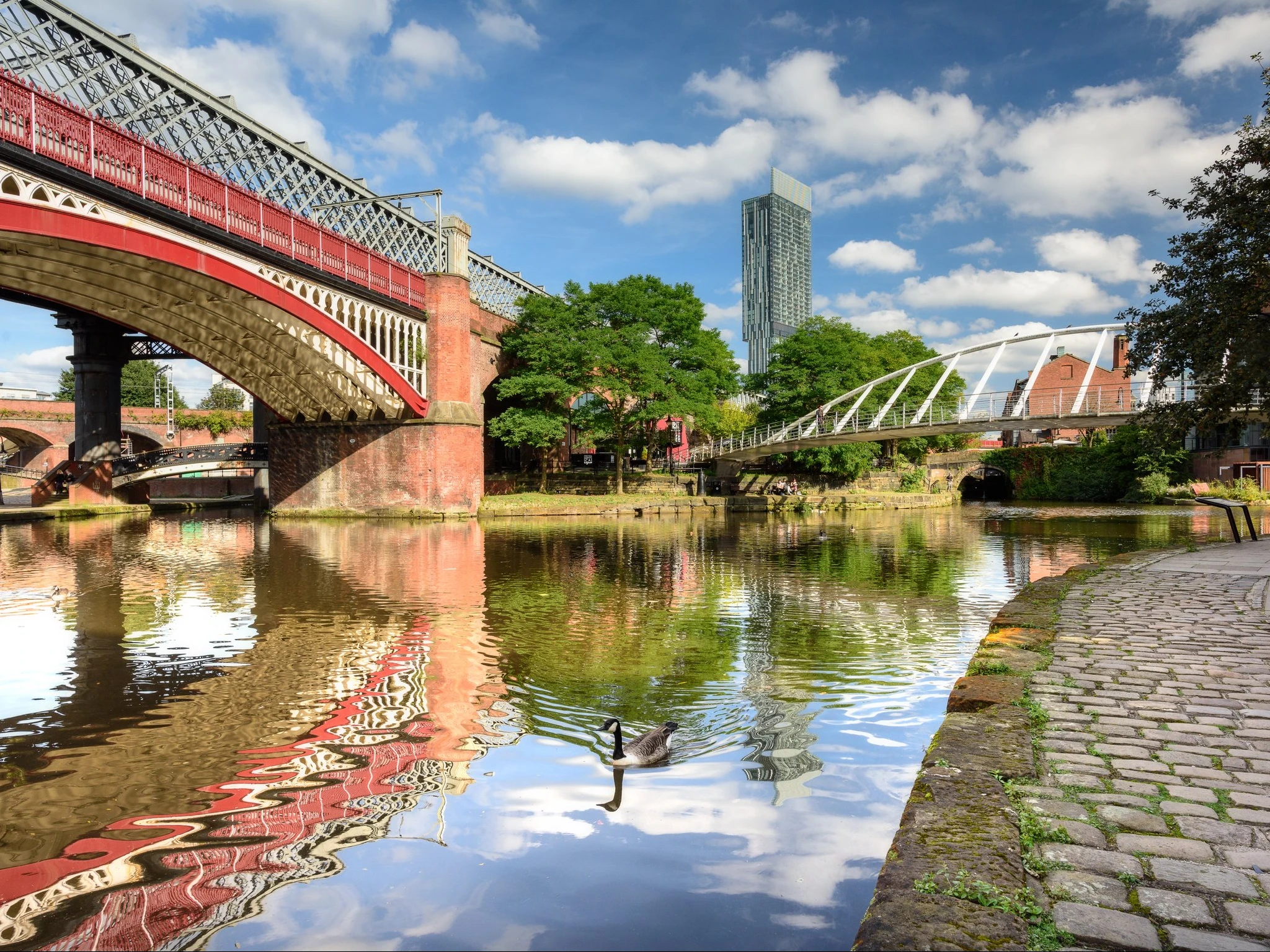 Manchester Scenery Image