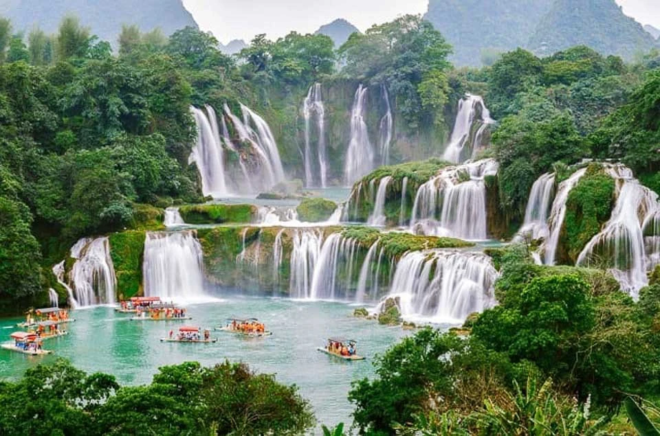 Vietnam Scenery Image