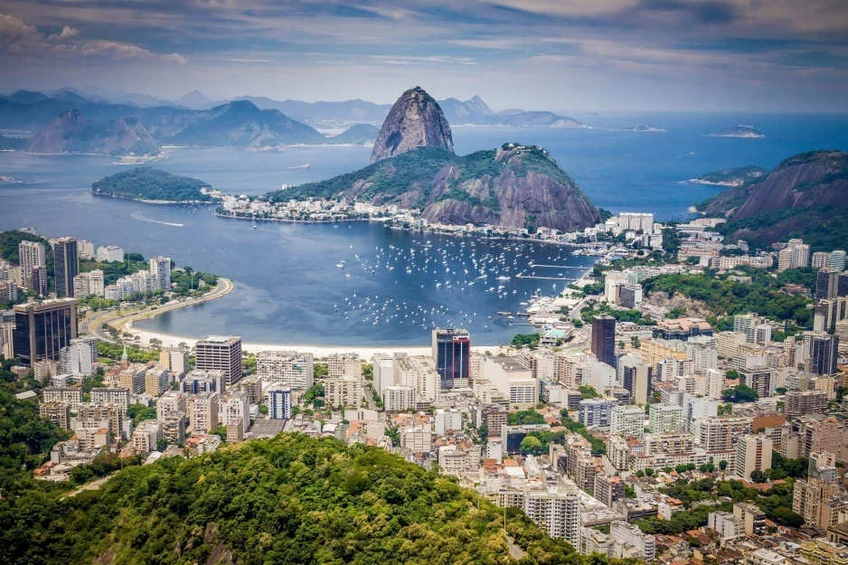 Rio de Janeiro and São Paulo Scenery Image