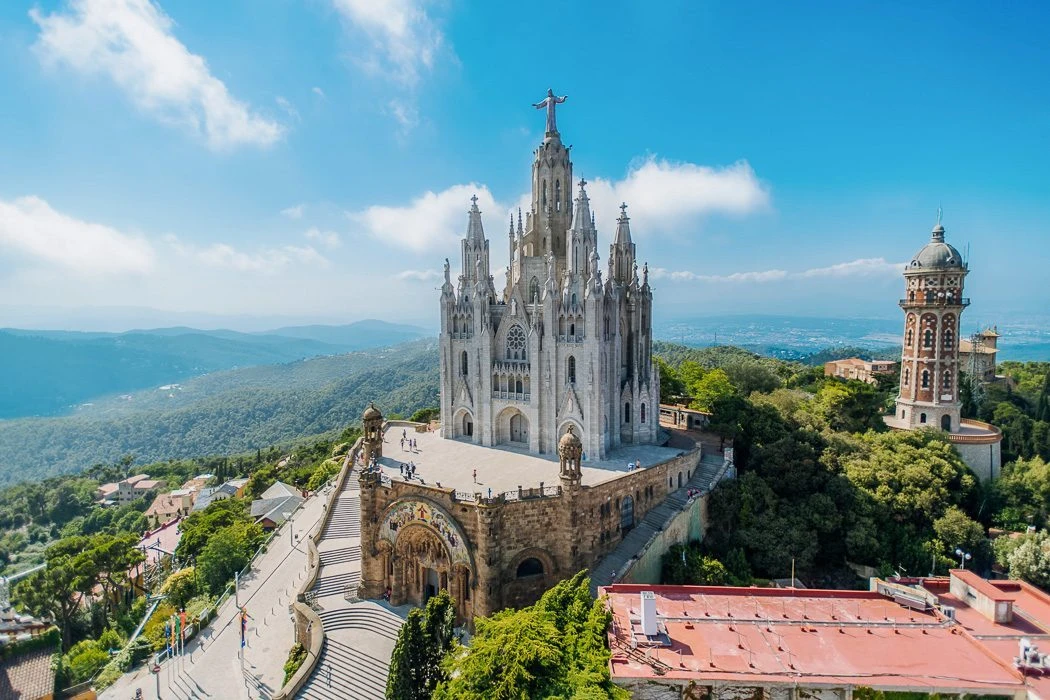 Barcelona Scenery Image