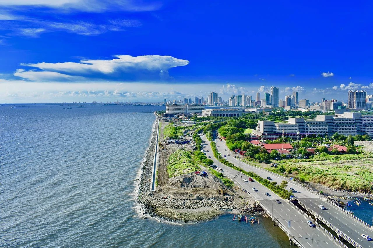 Manila Scenery Image